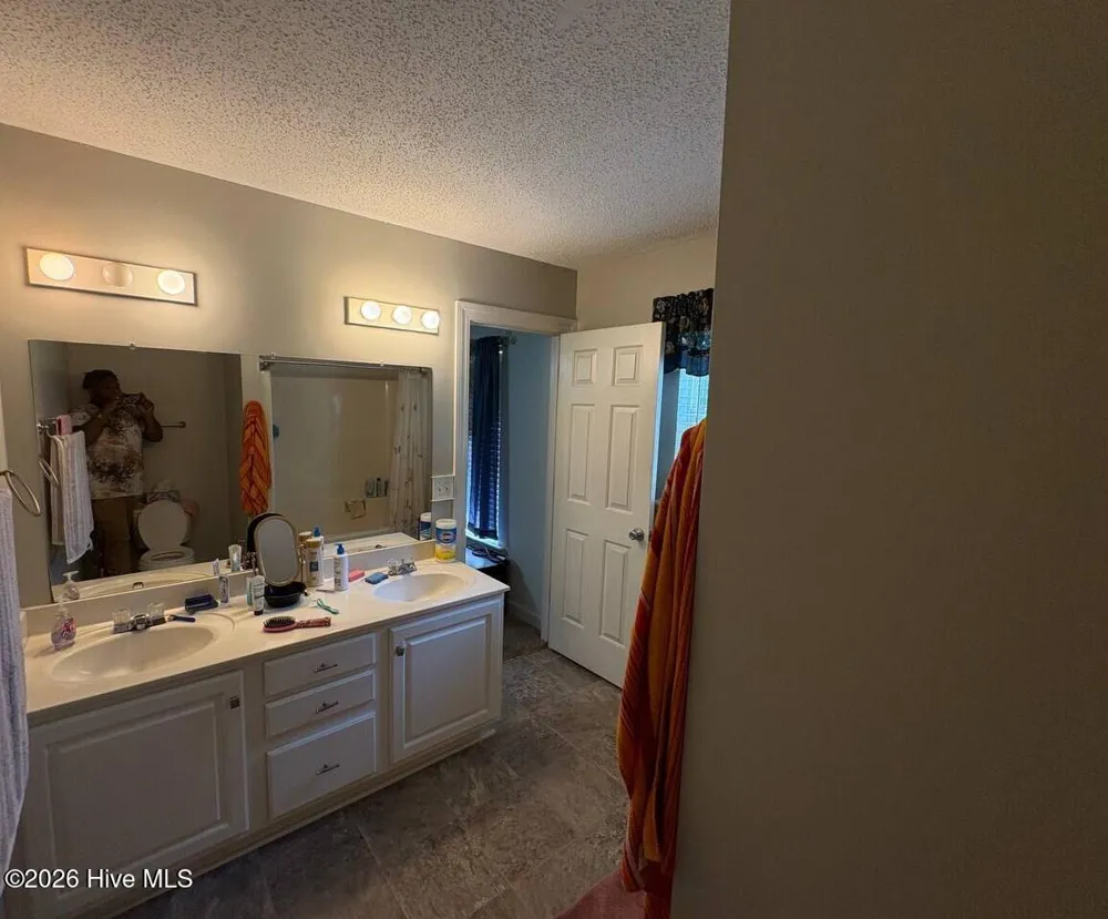 2468 Stratford Drive La Grange, NC 28551