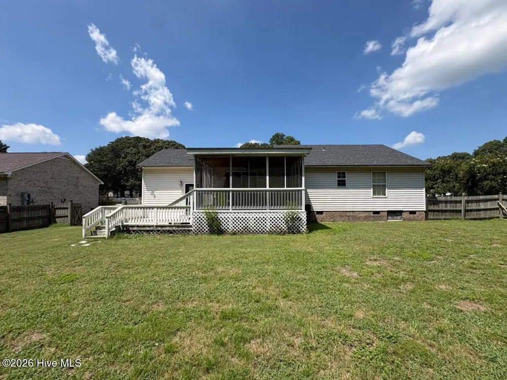 2468 Stratford Drive La Grange, NC 28551