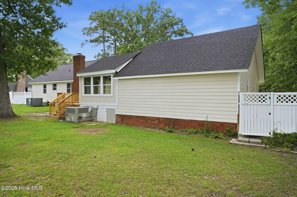 1209 Waterloo Drive Rocky Mount, NC 27804