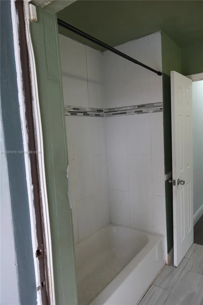 2081 Utopia Dr Miramar, FL 33023