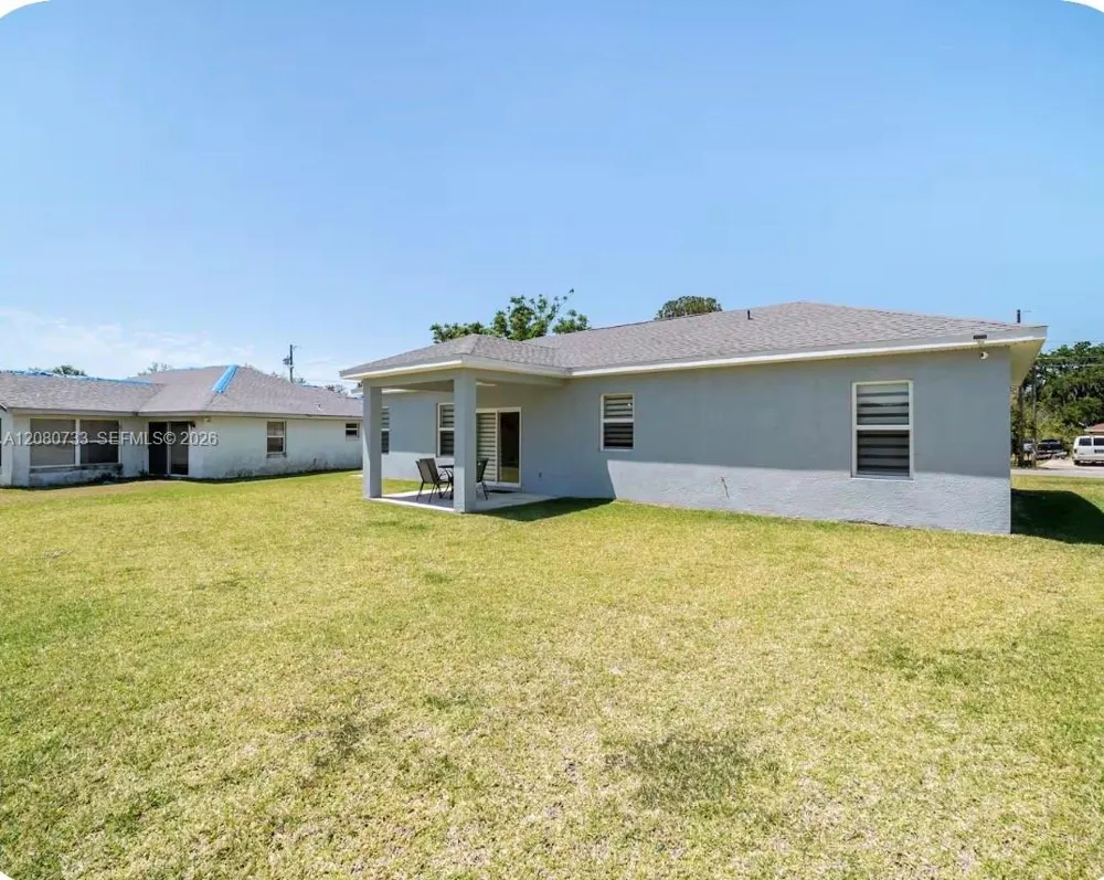 812 Lake Betty Dr Lake Placid, FL 33852
