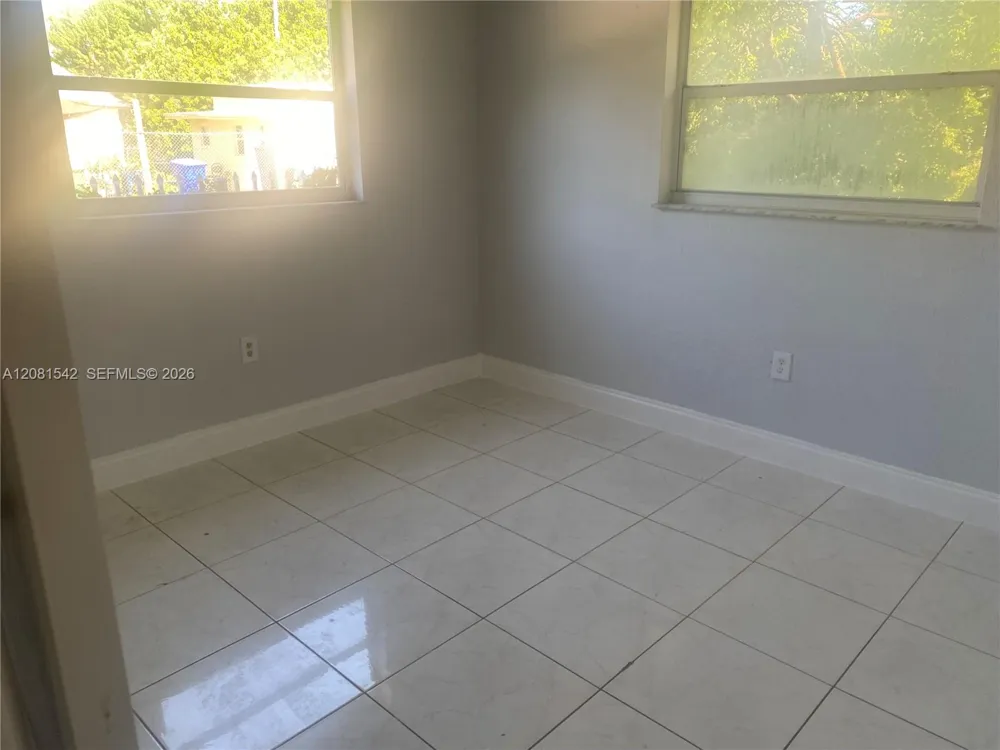 412 NW 33rd St #0 Miami, FL 33127