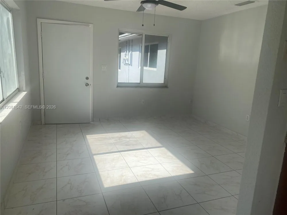 412 NW 33rd St #0 Miami, FL 33127