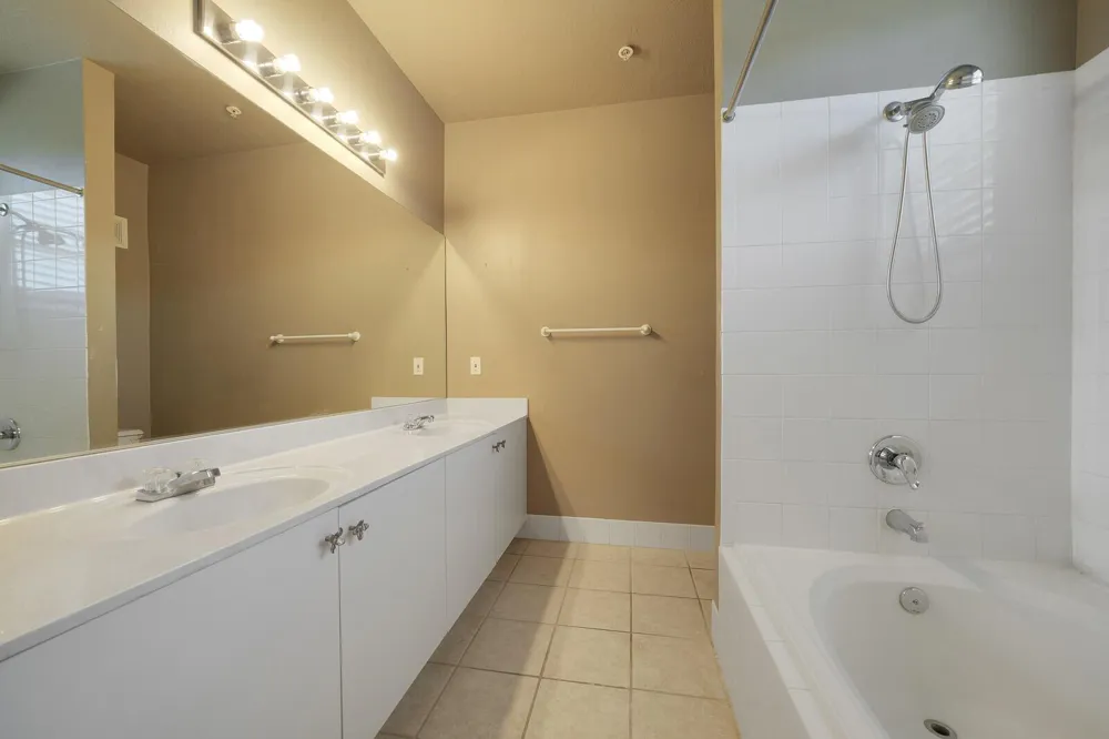 1054 University Boulevard #21 Jupiter, FL 33458