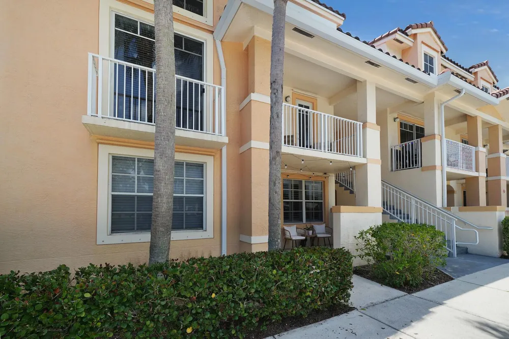 1054 University Boulevard #21 Jupiter, FL 33458
