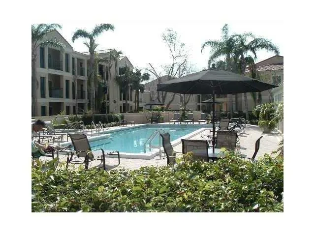 833 RIVERSIDE DRIVE #824 Coral Springs, FL 33071