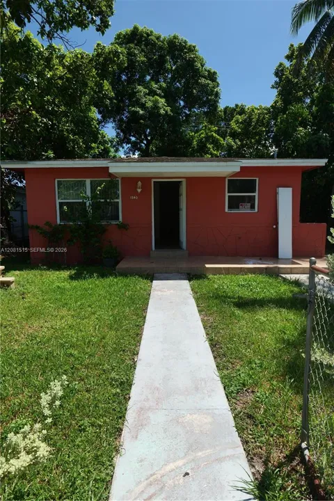 1840 NW 112th St