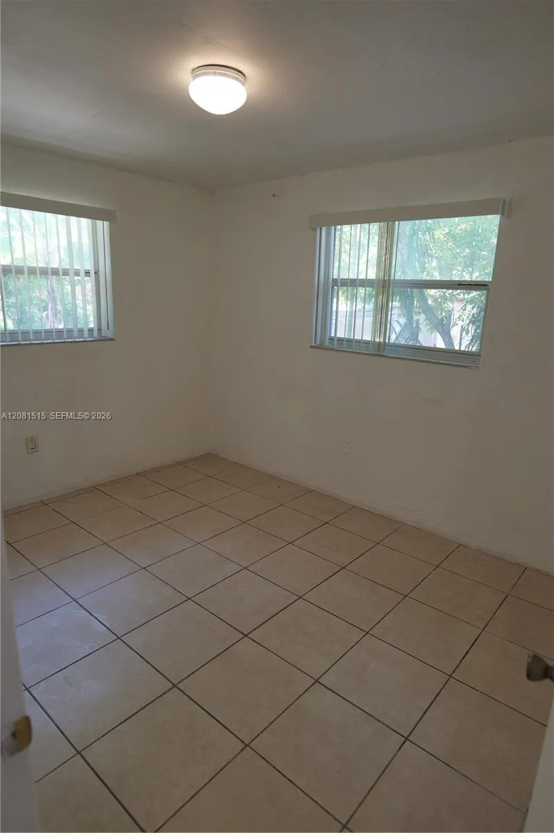 1840 NW 112th St Miami, FL 33167