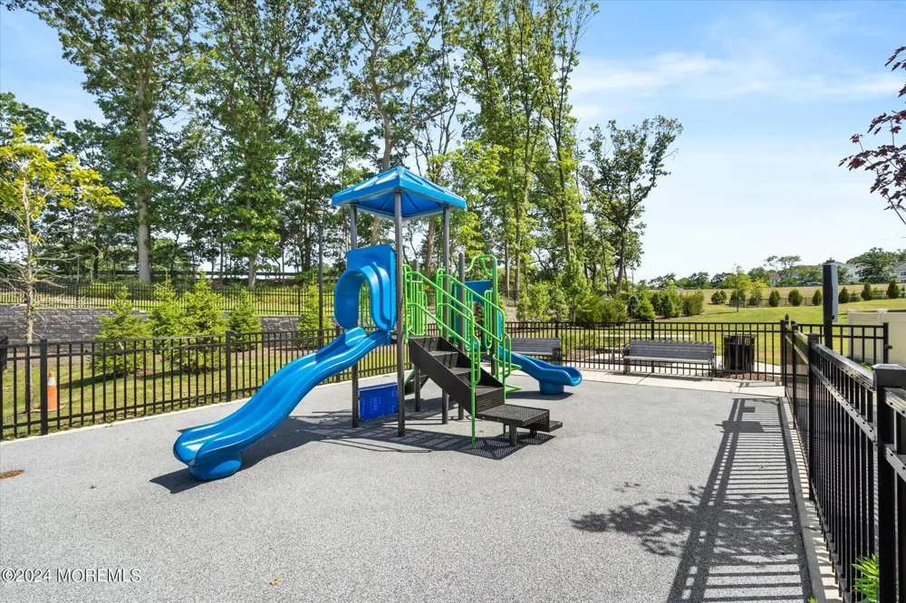 3327 Poplar Place Wall, NJ 07719