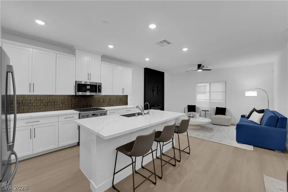 600 Carriage Hill Drive #1048 Las Vegas, NV 89138