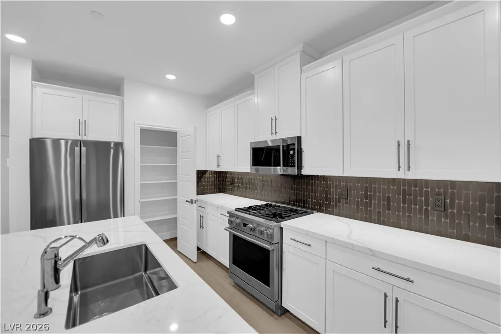 600 Carriage Hill Drive #1048 Las Vegas, NV 89138