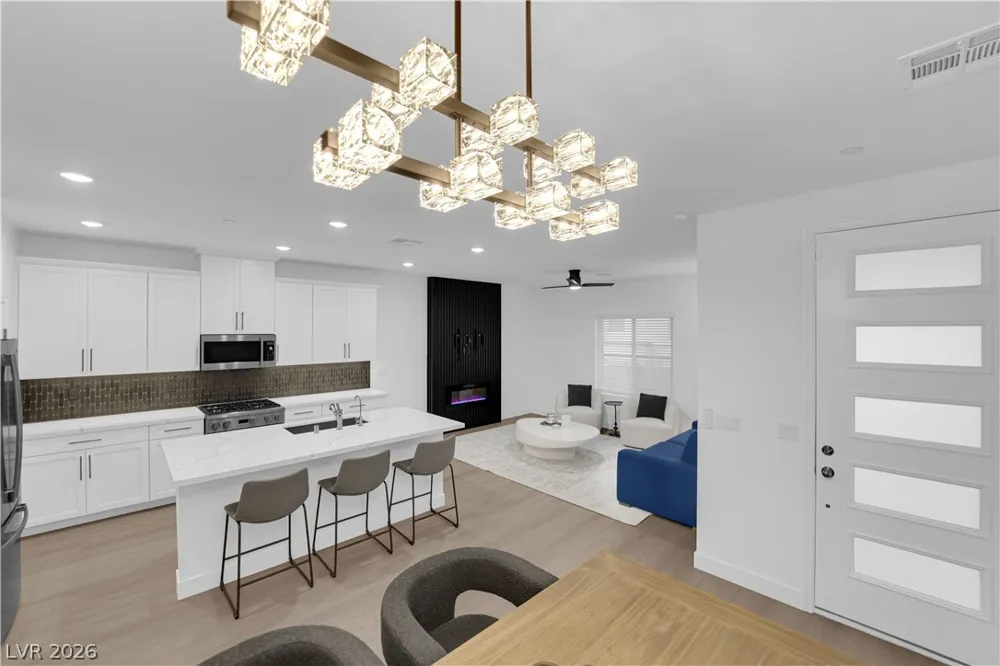 600 Carriage Hill Drive #1048 Las Vegas, NV 89138