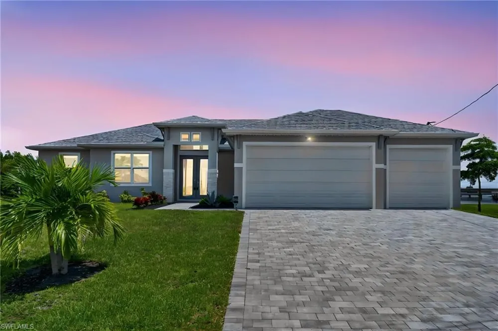 913 NW 33rd Place Cape Coral, FL 33993