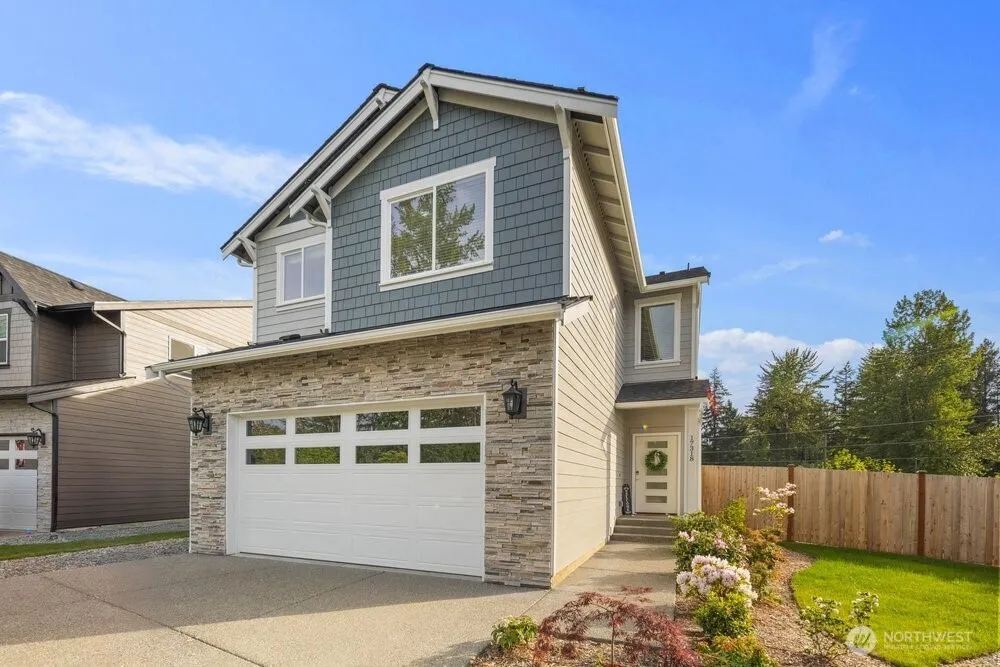 17318 74TH Avenue Ct E Puyallup, WA 98375