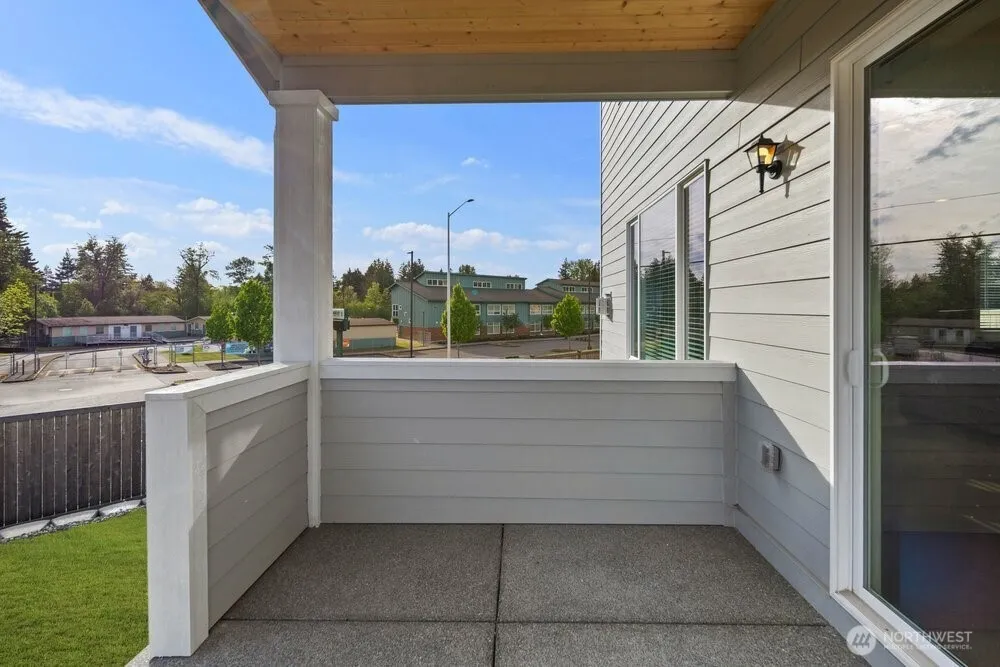 17318 74TH Avenue Ct E Puyallup, WA 98375