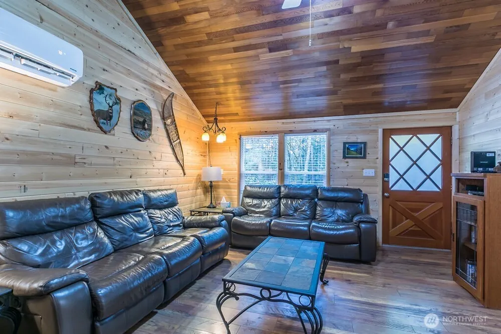117 Butter Creek Lane Packwood, WA 98361