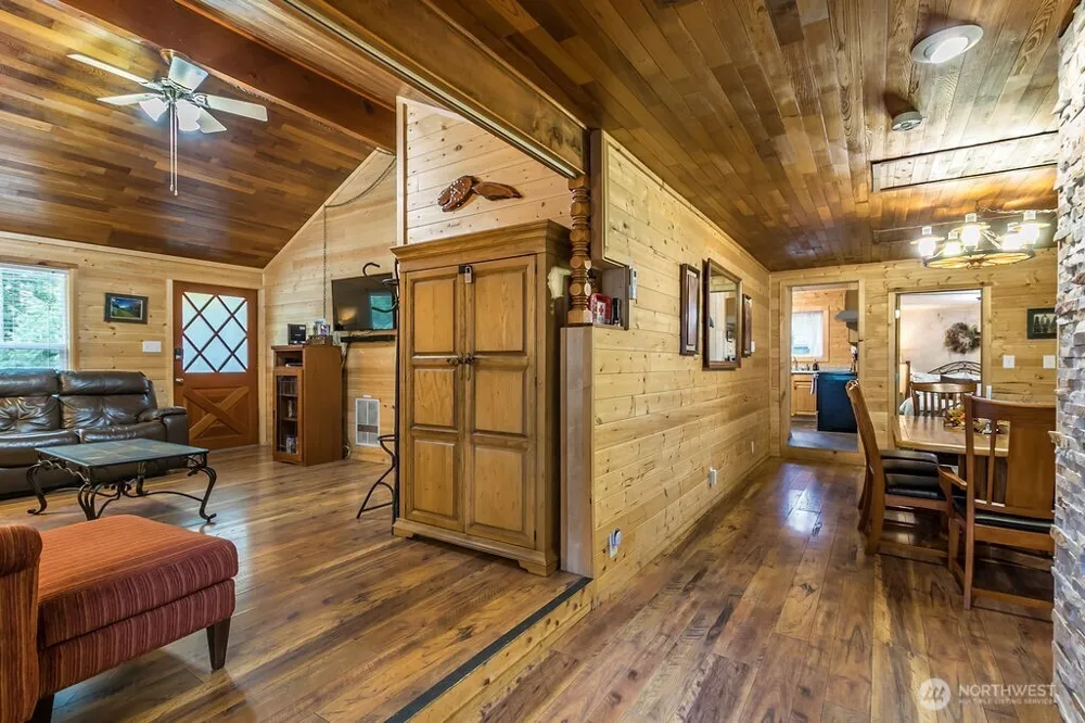 117 Butter Creek Lane Packwood, WA 98361