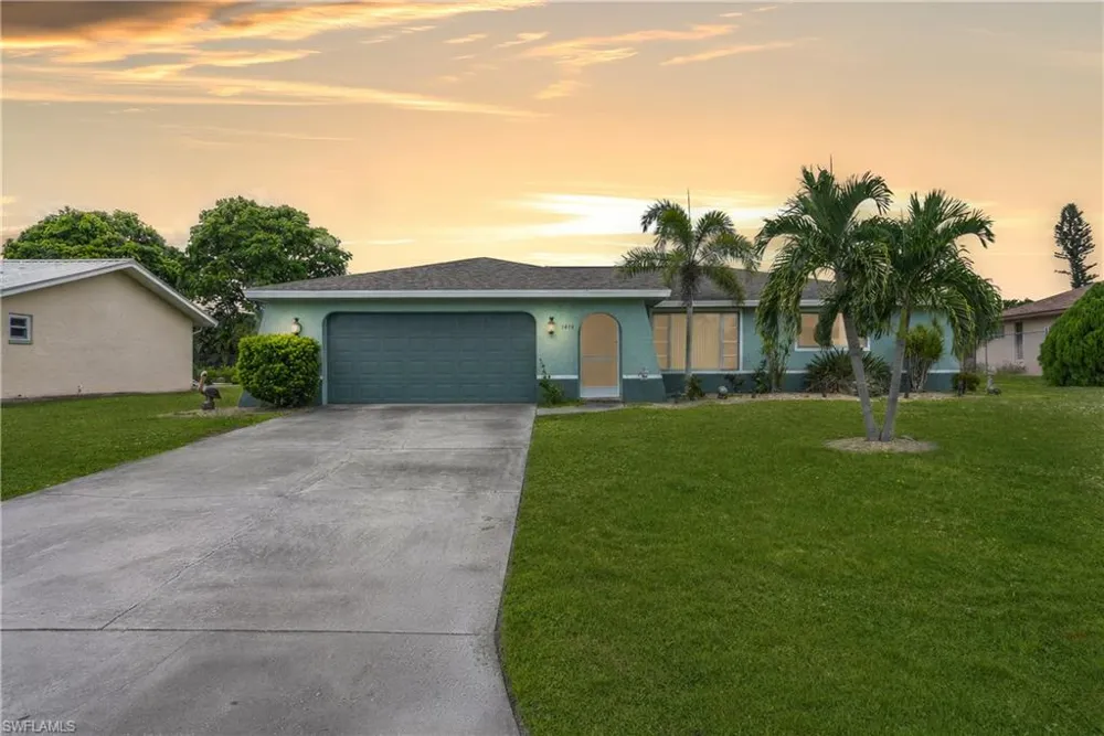 1810 SE 16th Street Cape Coral, FL 33990