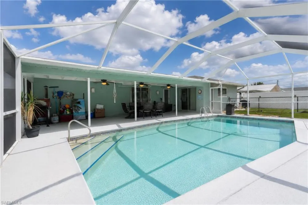 1810 SE 16th Street Cape Coral, FL 33990