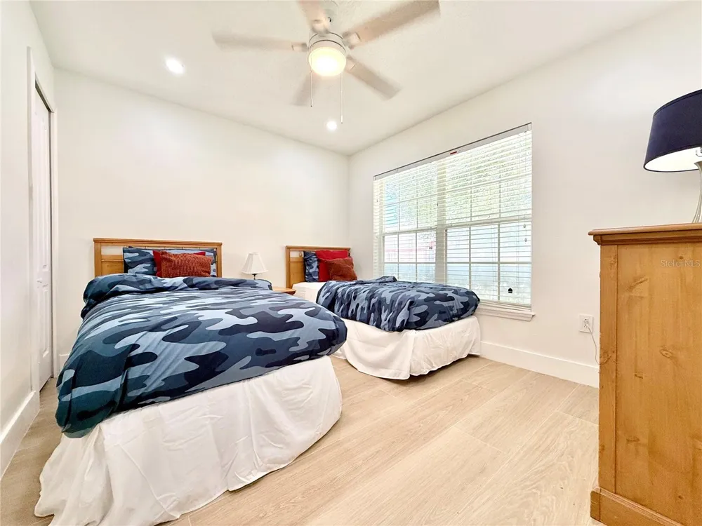 403 SANDY RIDGE DRIVE Davenport, FL 33896