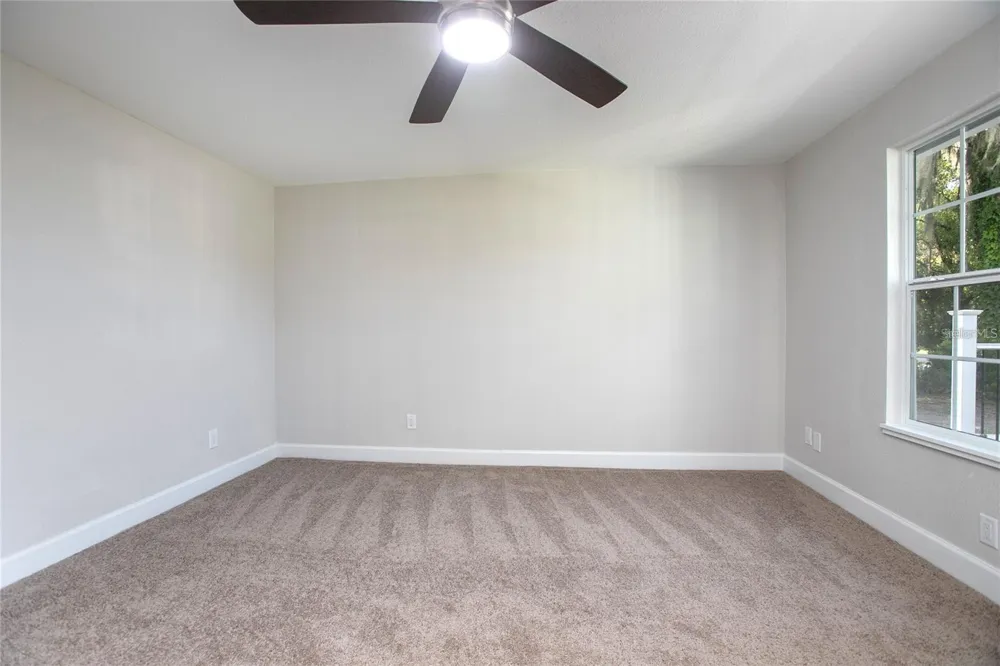 1014 TALTON AVE Deland, FL 32720