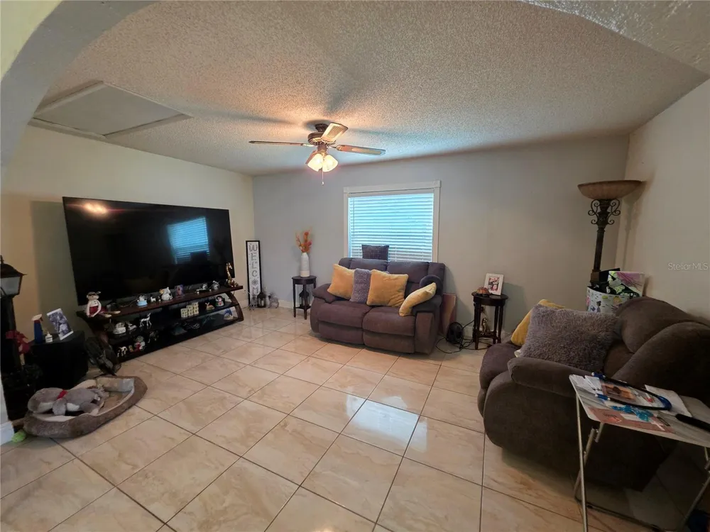 3210 SAWYER CIRCLE Deltona, FL 32738