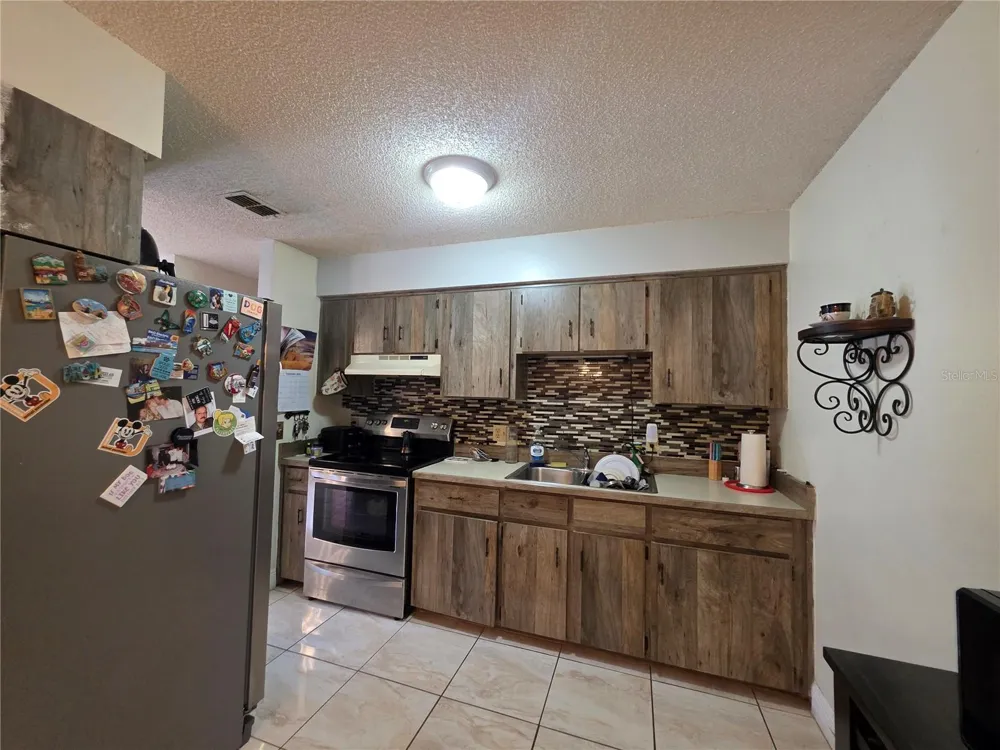 3210 SAWYER CIRCLE Deltona, FL 32738