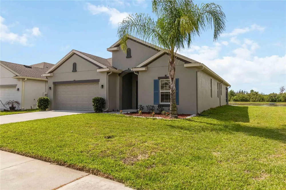 1651 CHATSWORTH CIRCLE St Cloud, FL 34771