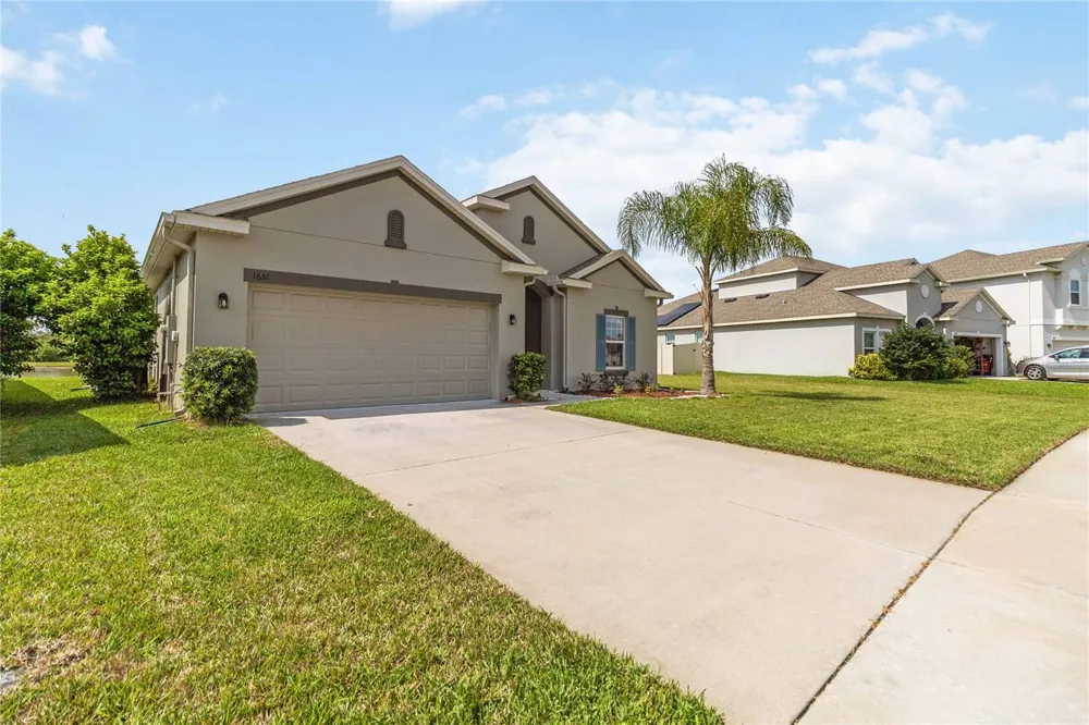 1651 CHATSWORTH CIRCLE St Cloud, FL 34771