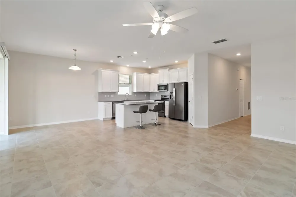 1651 CHATSWORTH CIRCLE St Cloud, FL 34771