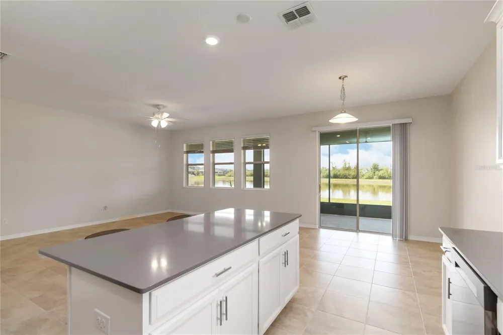 1651 CHATSWORTH CIRCLE St Cloud, FL 34771