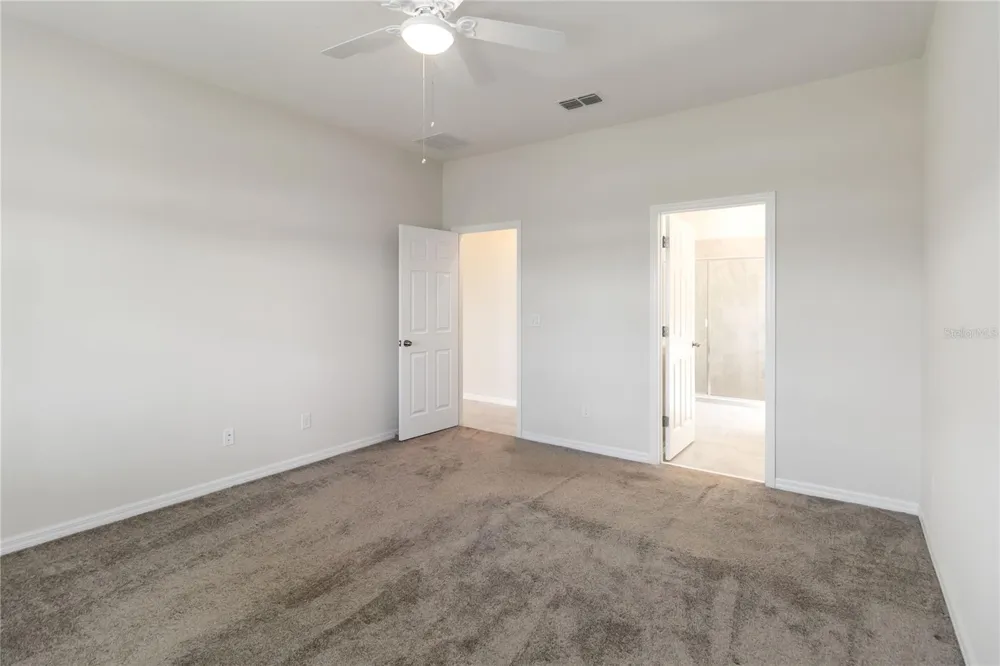 1651 CHATSWORTH CIRCLE St Cloud, FL 34771