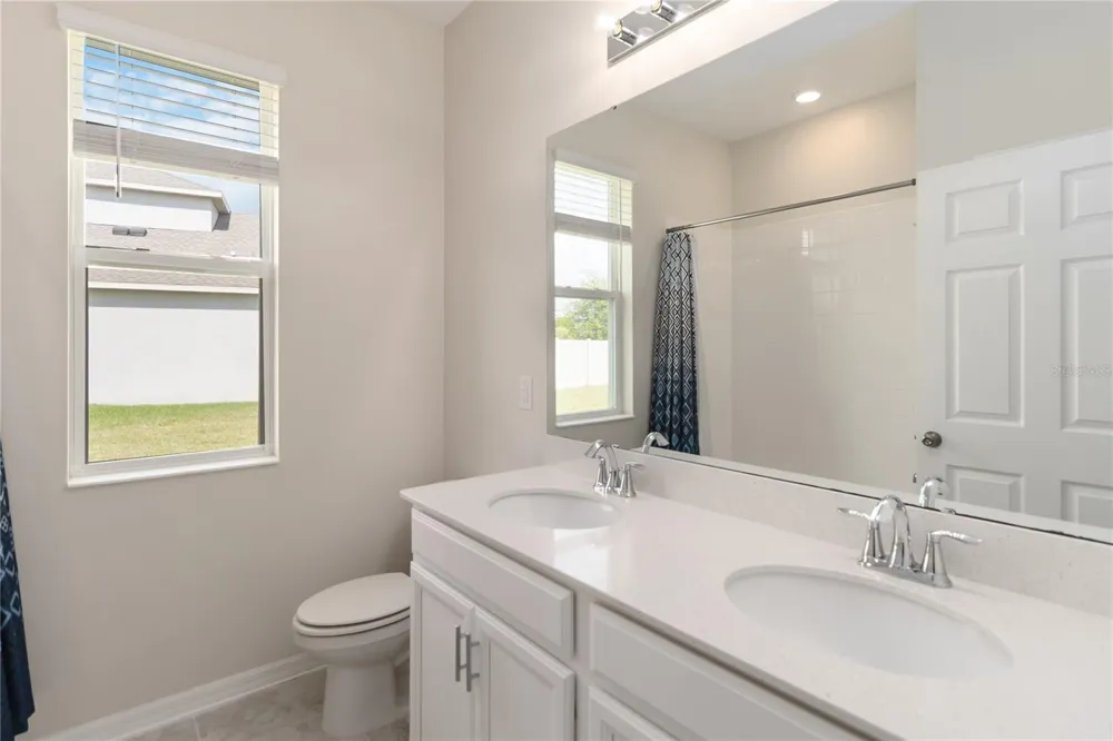 1651 CHATSWORTH CIRCLE St Cloud, FL 34771