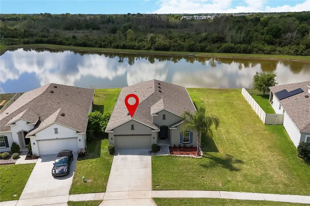 1651 CHATSWORTH CIRCLE St Cloud, FL 34771