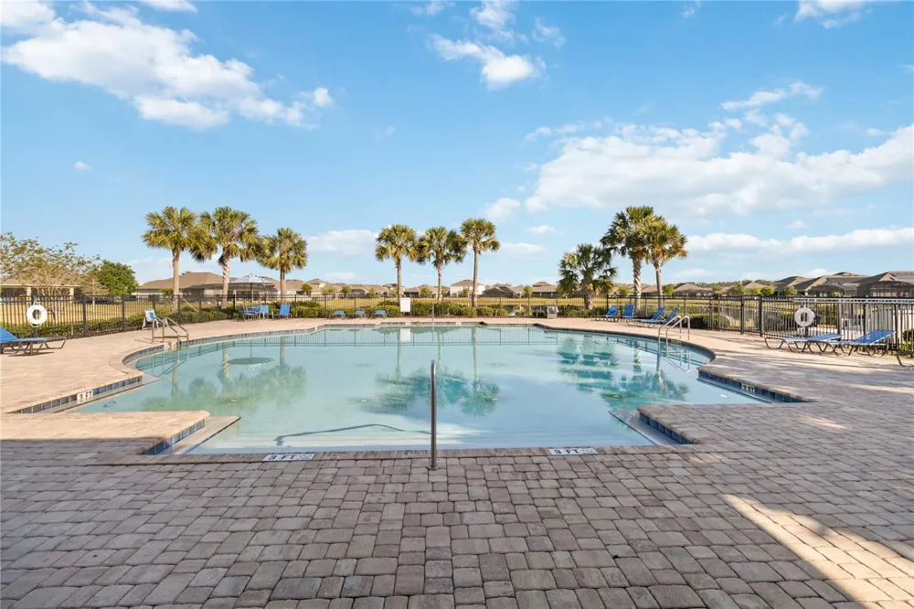 1651 CHATSWORTH CIRCLE St Cloud, FL 34771