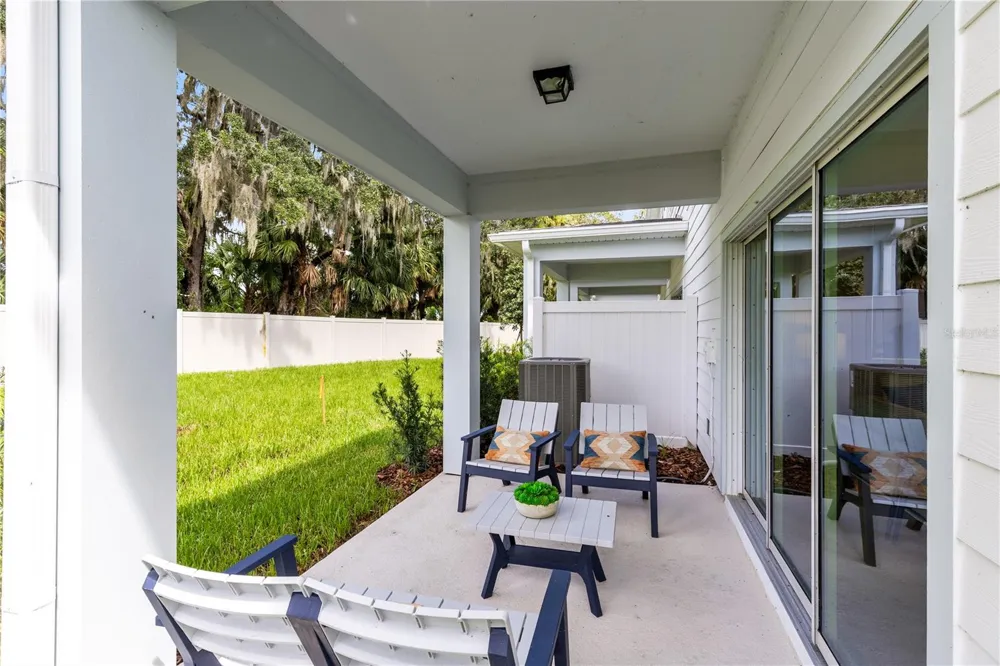 5114 MORNING DEW LANE West Melbourne, FL 32904