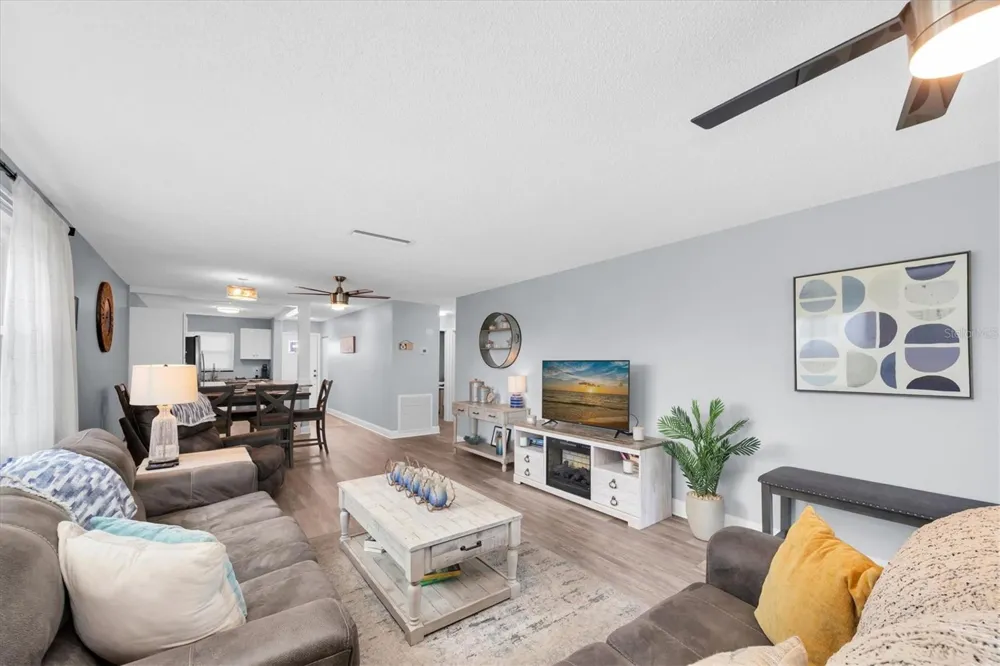 5603 80TH STREET #415 St Petersburg, FL 33709
