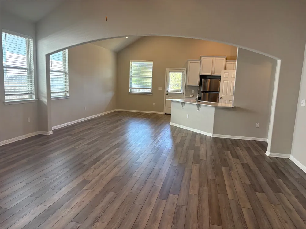 185 Munk Lane Leander, TX 78641