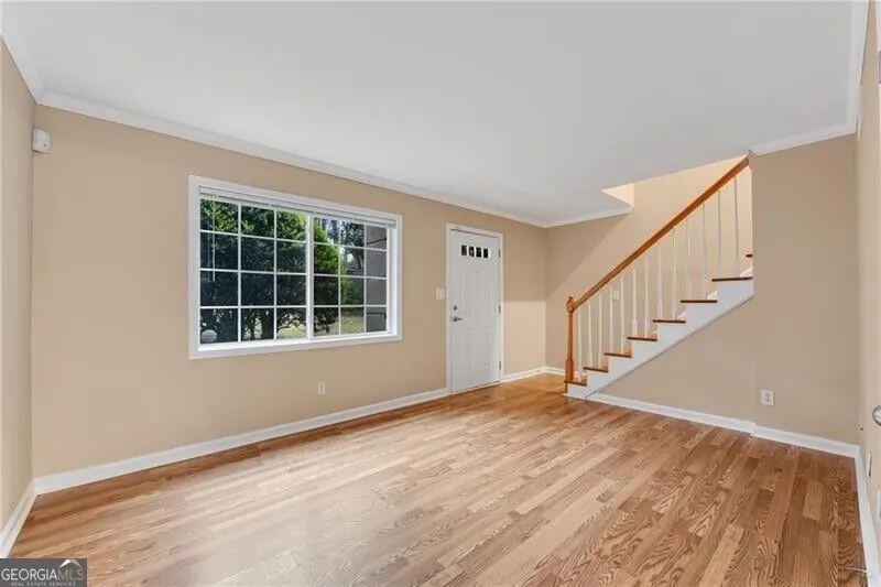 6940 Roswell RD Sandy Springs, GA 30328