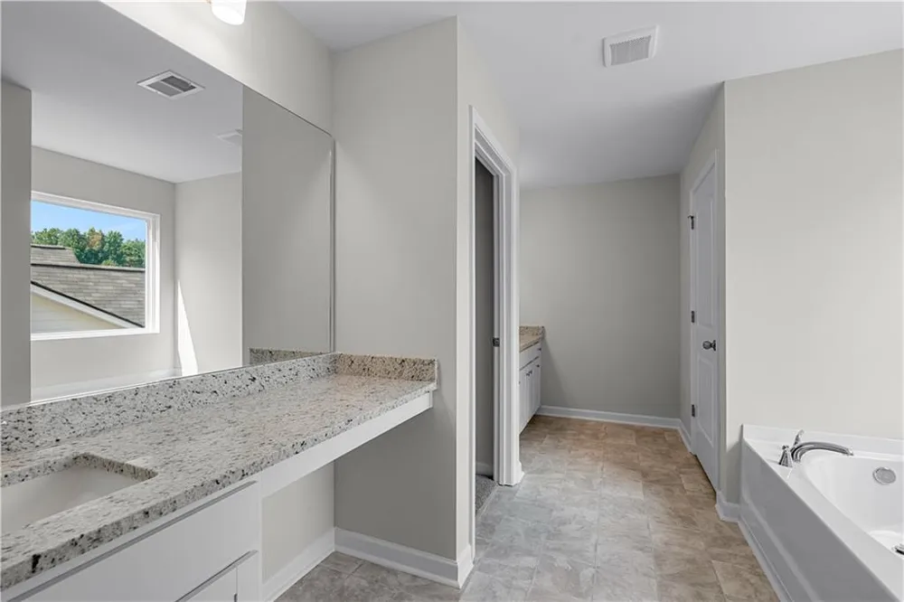 493 Charleston Place Villa Rica, GA 30180