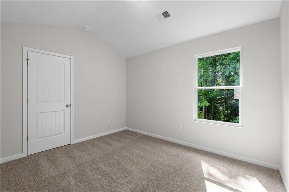 493 Charleston Place Villa Rica, GA 30180