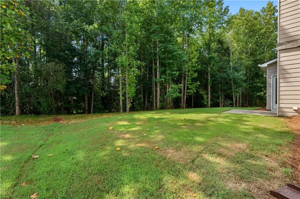 493 Charleston Place Villa Rica, GA 30180