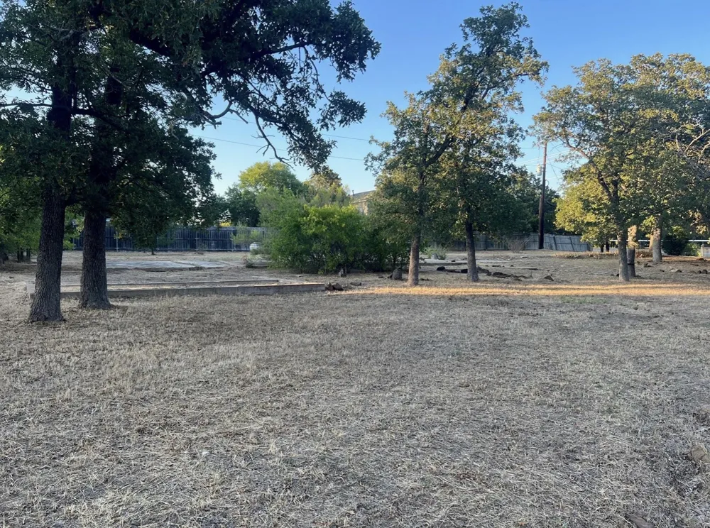 1102 Maple Drive Bartonville, TX 76226