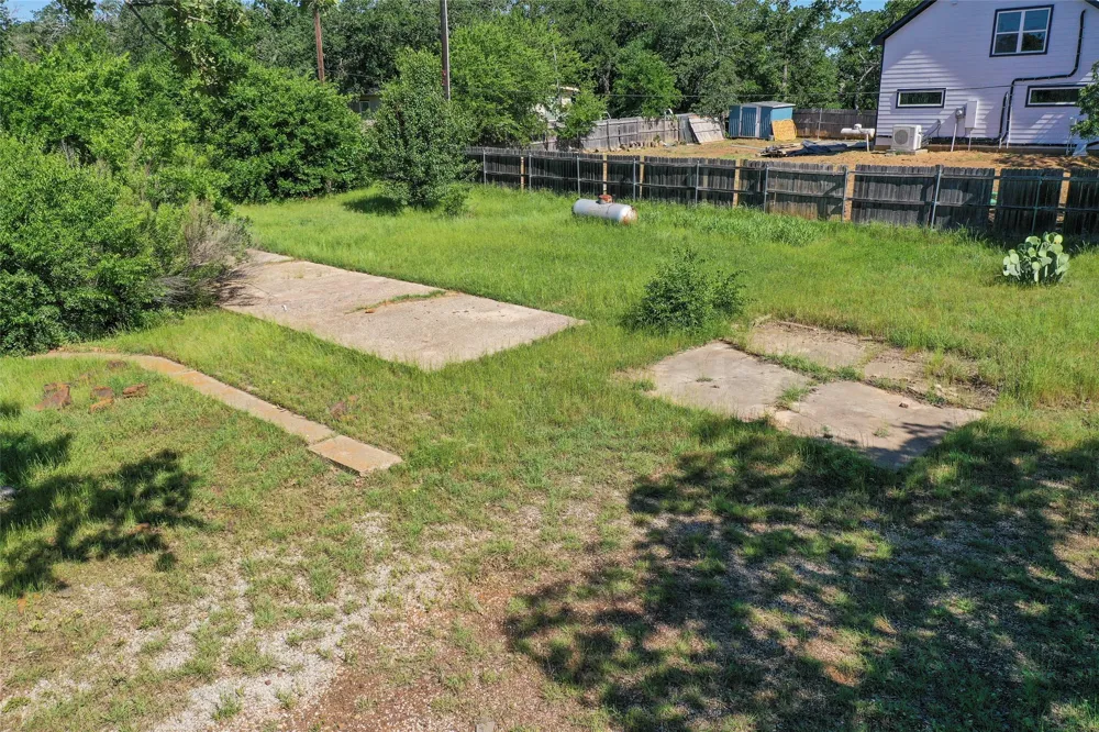 1102 Maple Drive Bartonville, TX 76226