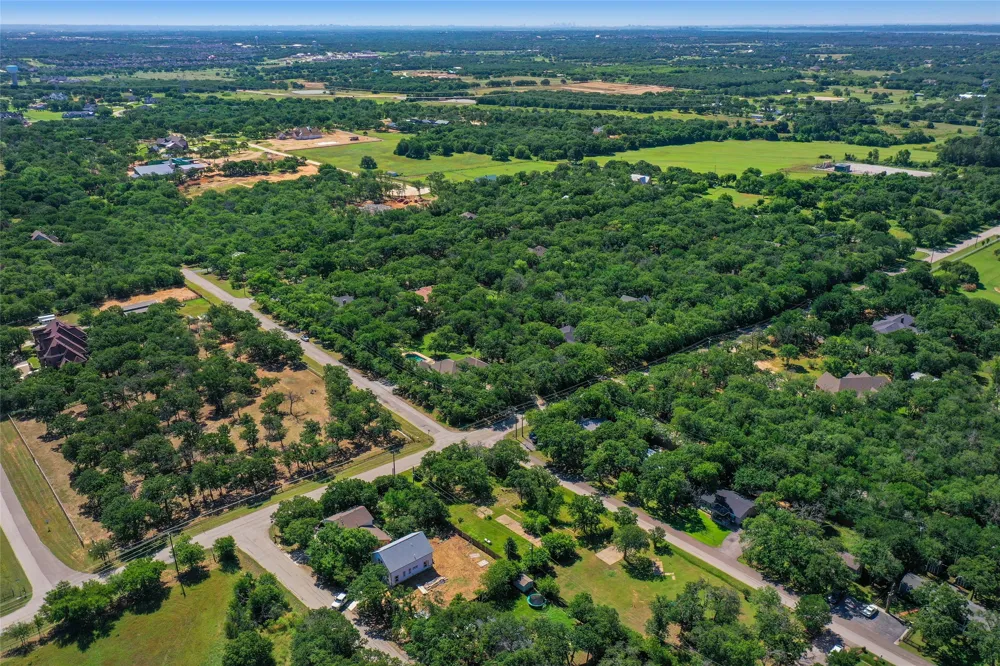 1102 Maple Drive Bartonville, TX 76226