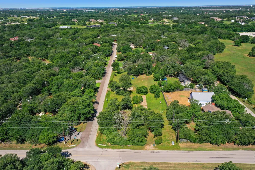 1102 Maple Drive Bartonville, TX 76226