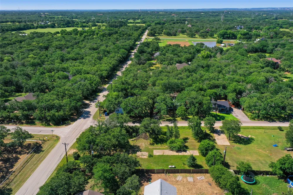 1102 Maple Drive Bartonville, TX 76226
