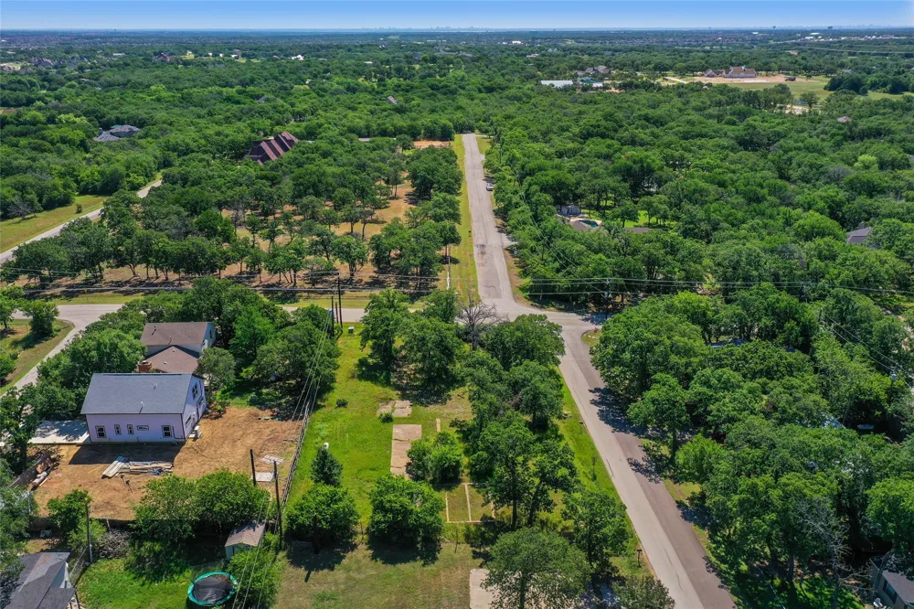 1102 Maple Drive Bartonville, TX 76226