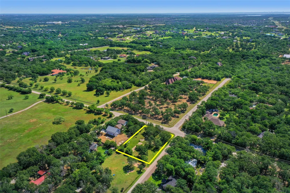 1102 Maple Drive Bartonville, TX 76226