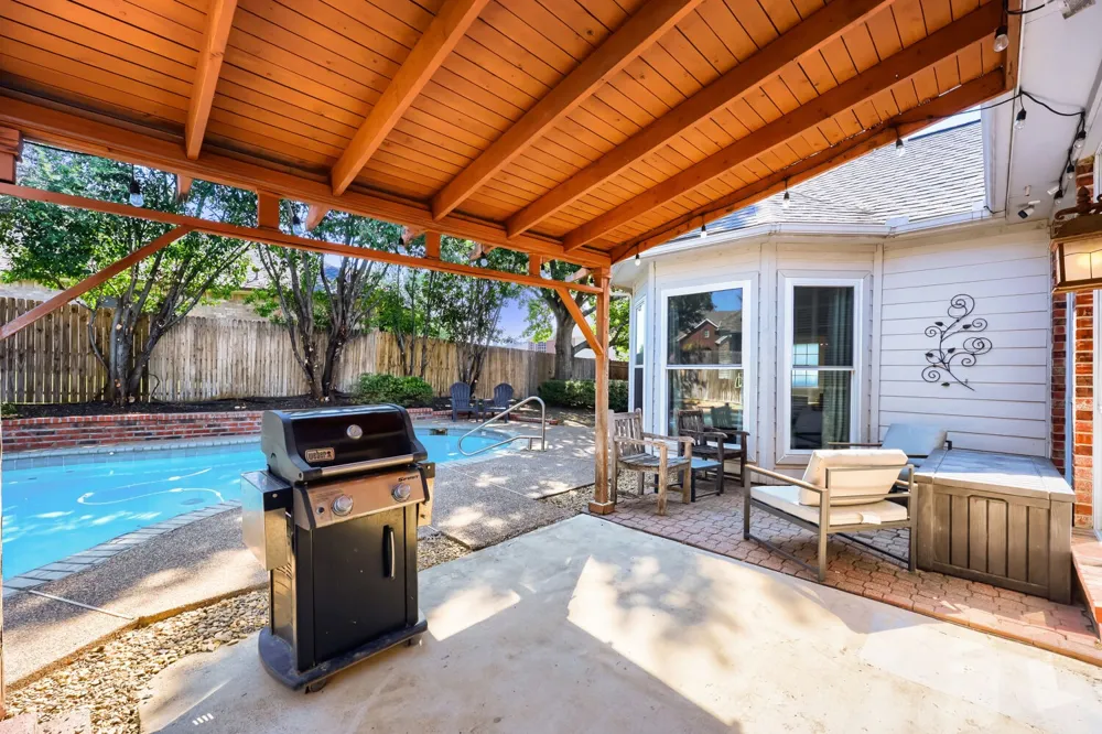 2302 Hodges Place Mansfield, TX 76063